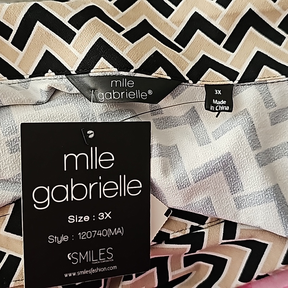 Mlle Gabrielle Black & White Chevron Print Midi Dress – Size 3X - Picture 8 of 9